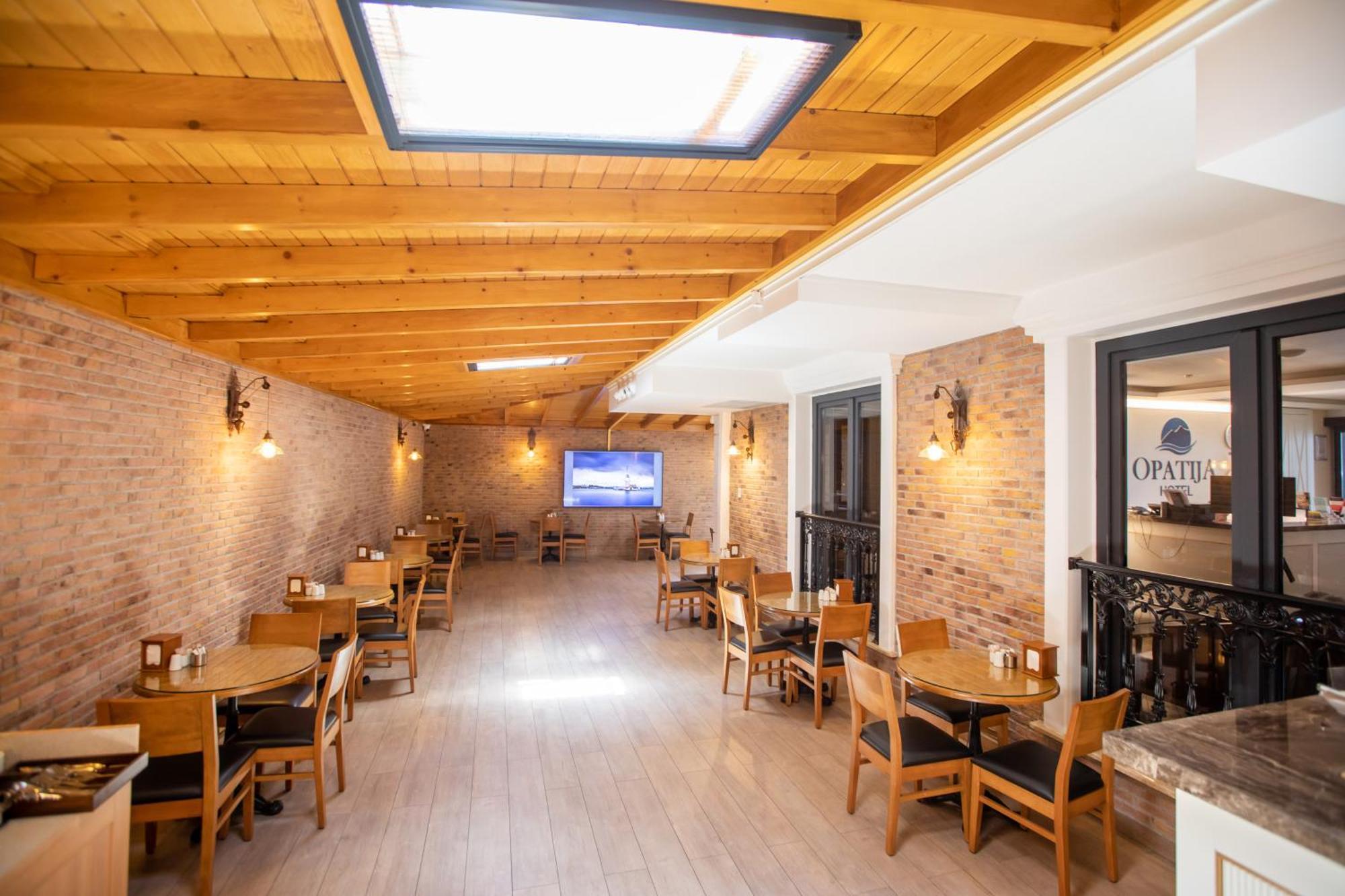 Opatija Hotel Istanboel Buitenkant foto